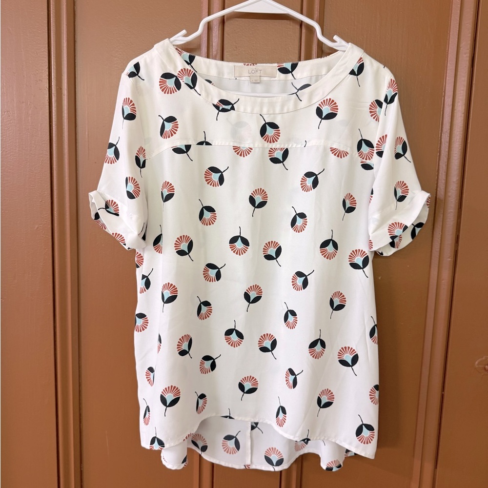LOFT Short Sleeve Geometric Floral Blouse White Red Size M